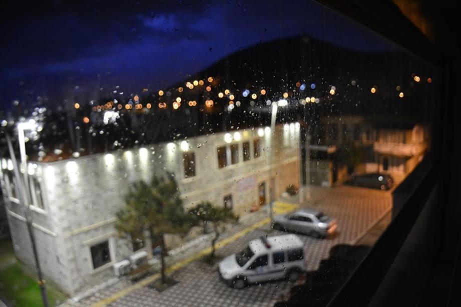 Focamor Otel Yenifoca ภายนอก รูปภาพ